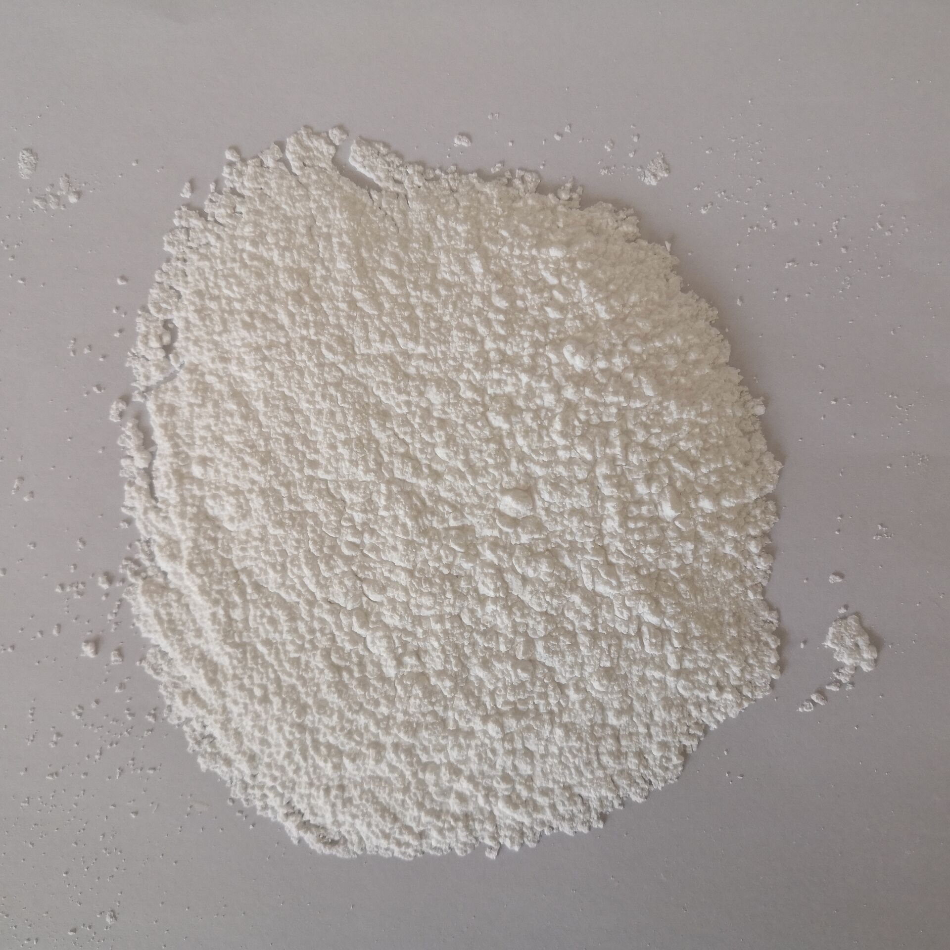 Dry powder(pseudo-boehmite)